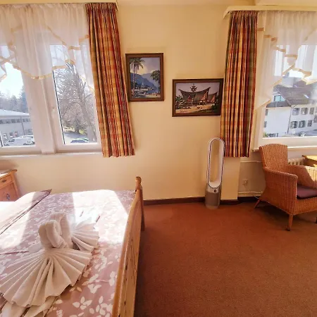 Elisabeth Ilse מלון 3*